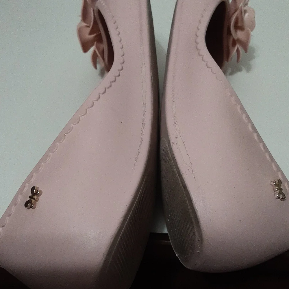 ZAXY Star V Slip On Pink Blossom with Floral Accent Flat‎ Slip On